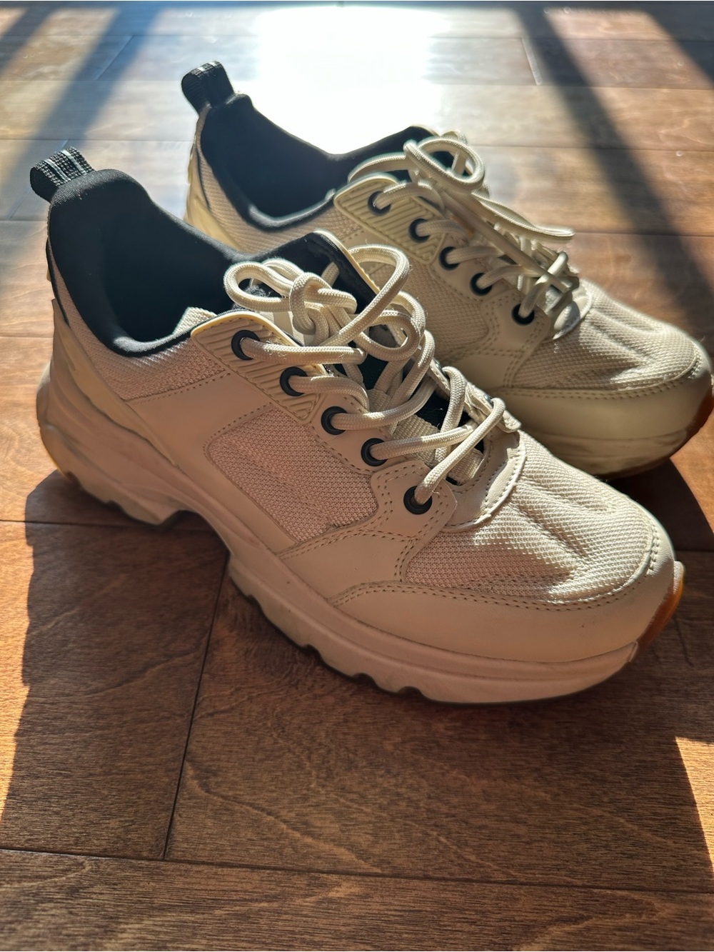 Chunky Cream Zara Platform Sneakers